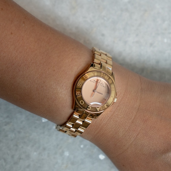 Marc by Marc Jacobs Mini Blade Rose Gold Watch - Picture 4 of 7